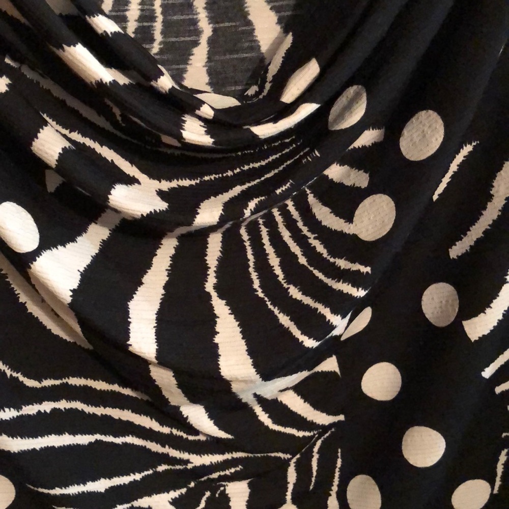 NWOT RAFAELLA BLACK/WHITE PRINT COWL NECK BLOUSE - Picture 5 of 7